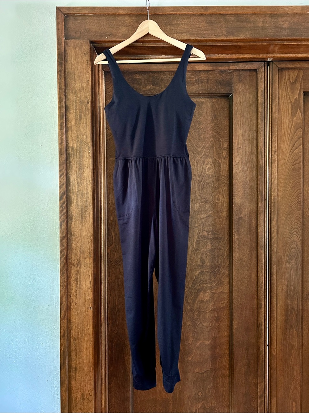 Aerie Offline “The Hugger” Easy Jogger Jumpsuit / Romper
